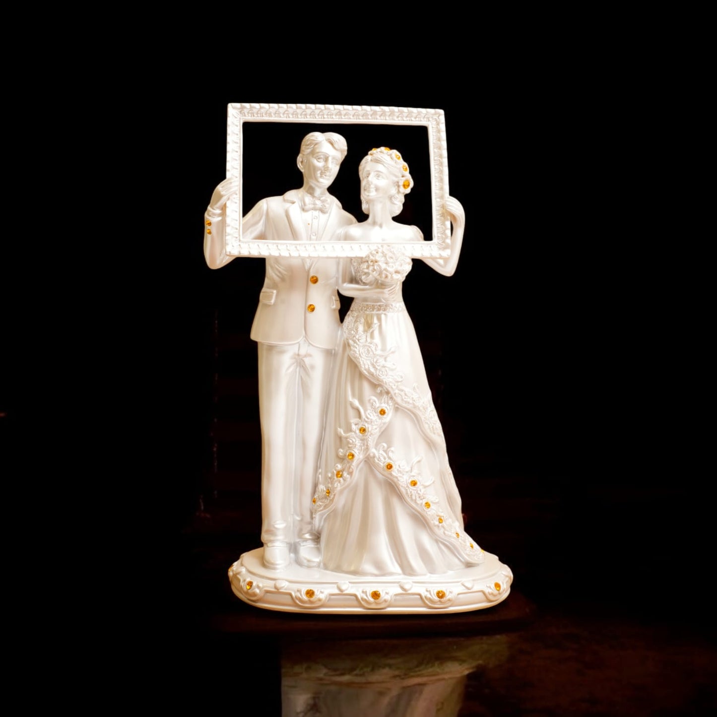 PICTURE-PERFECT LOVE WEDDING FIGURINE