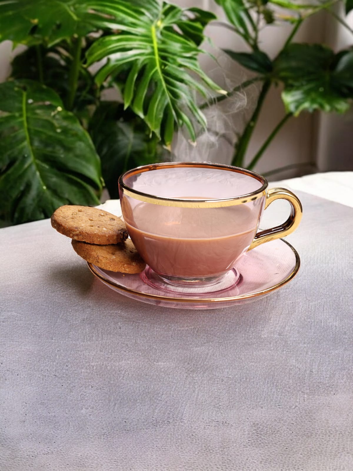 Pink With Gold Line Set of 12,220ml With Wooden Gold Box 6cups+6saucers