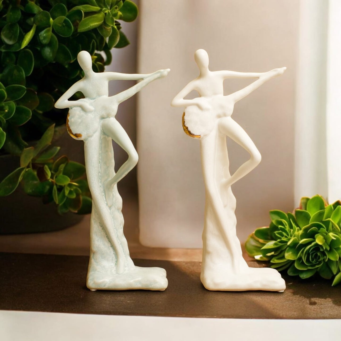 GRACE IN MOTION – ABSTRACT GUITARIST FIGURINE SET