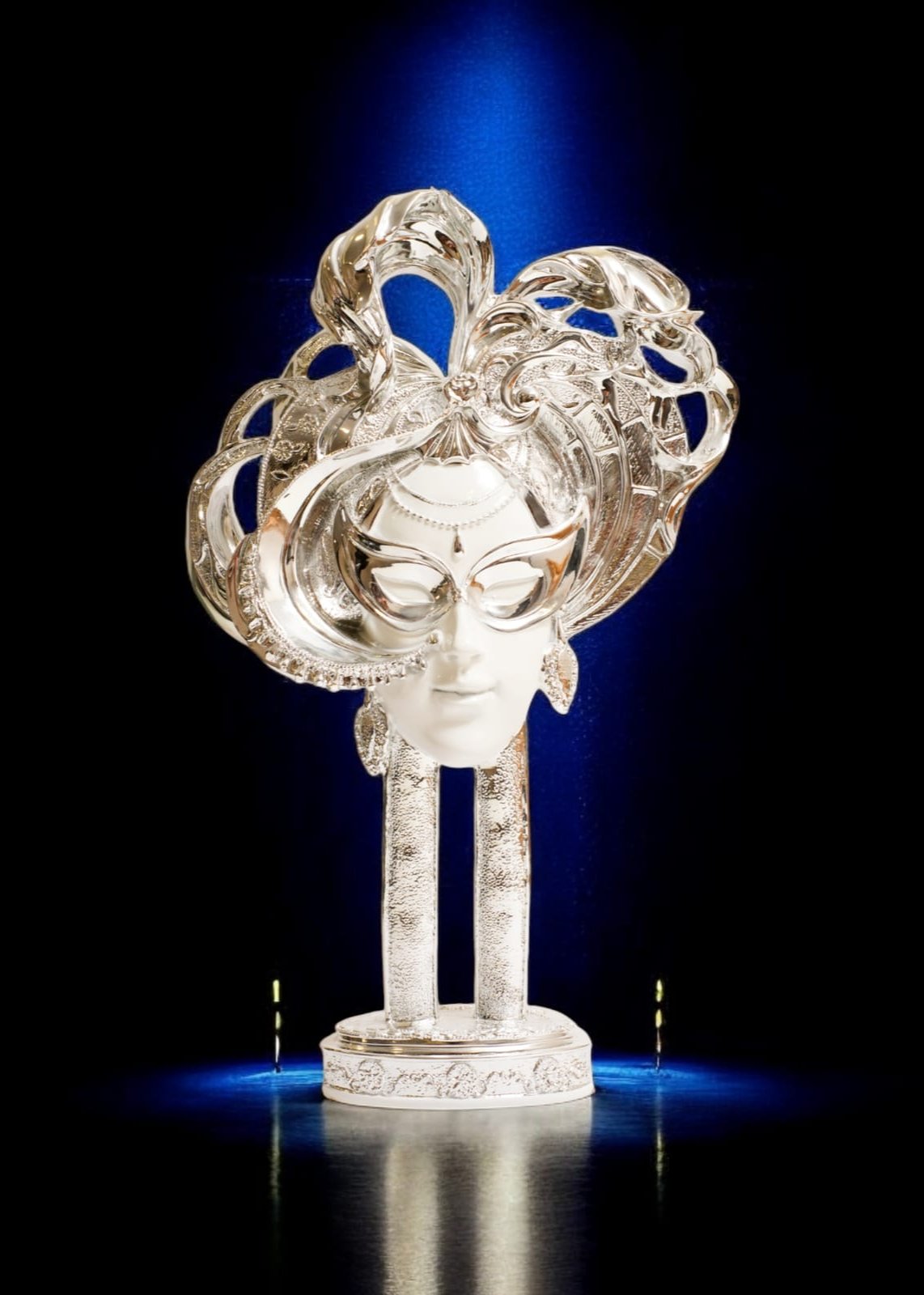 VENETIAN MASK SCULPTURE