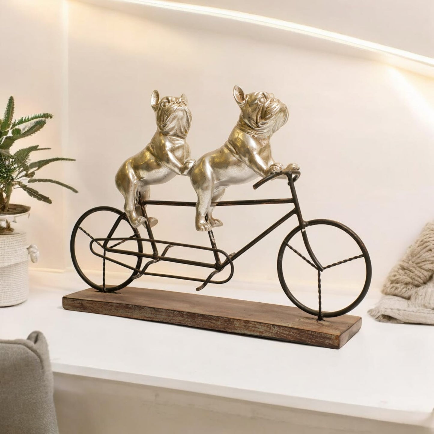 SILVER BULLDOG DUO ON TANDEM BIKE – A PERFECT PAIR FOR YOUR DECOR