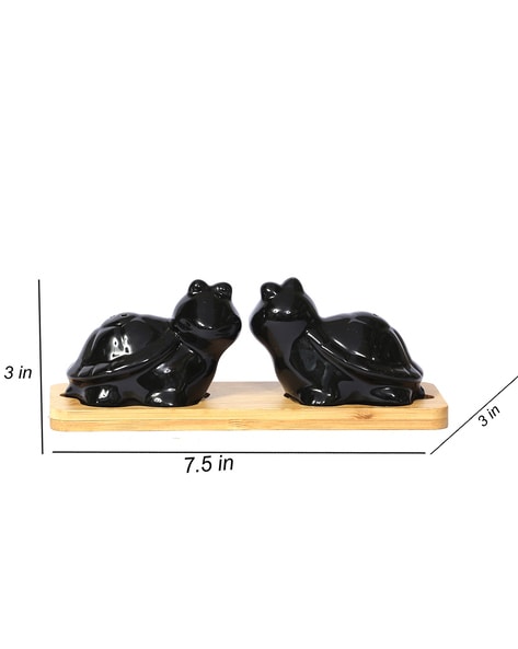 Stylish Ceramic Salt and Pepper Skaker Set