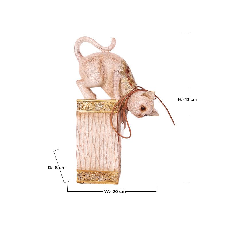 Jumping Cat Statue Decor Showpiece