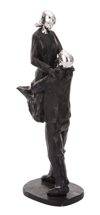 Plaster of Paris Couple Showpiece