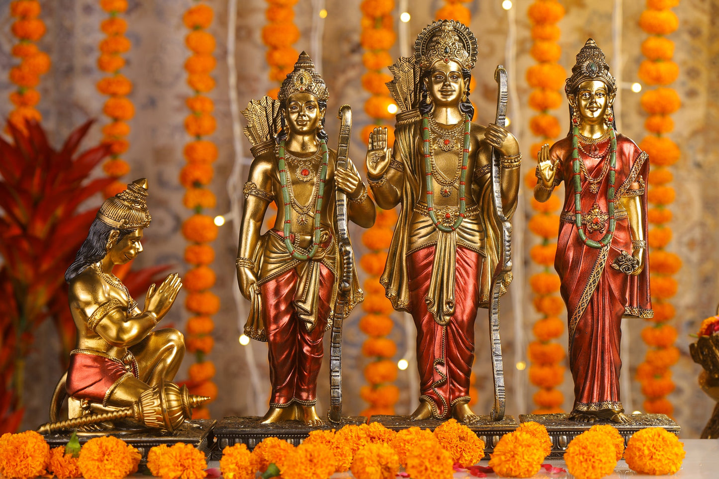 Ram Darbar Antique Finish golden red statue