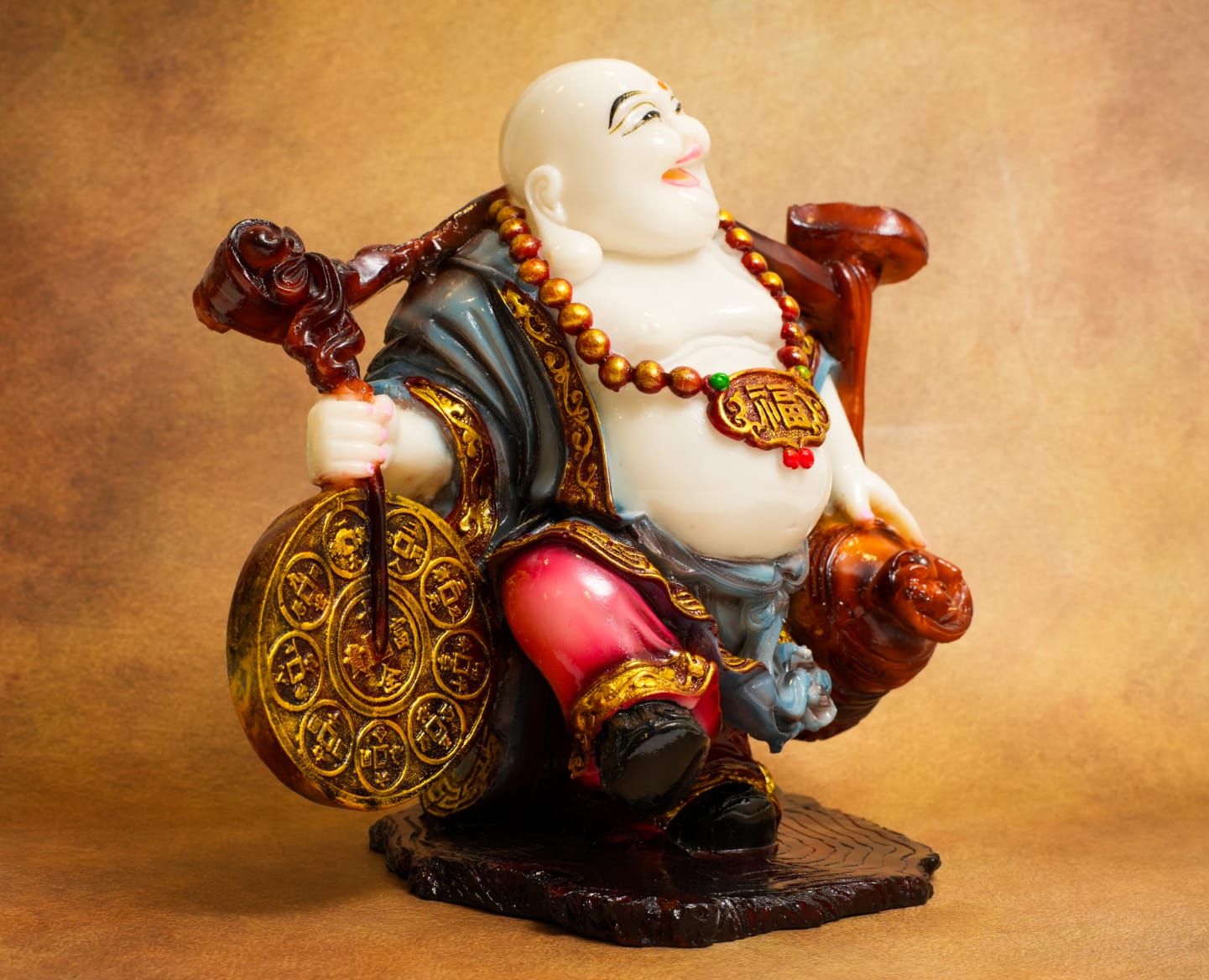 PROSPERITY'S GUARDIAN – EXQUISITE LAUGHING BUDDHA FIGURINE