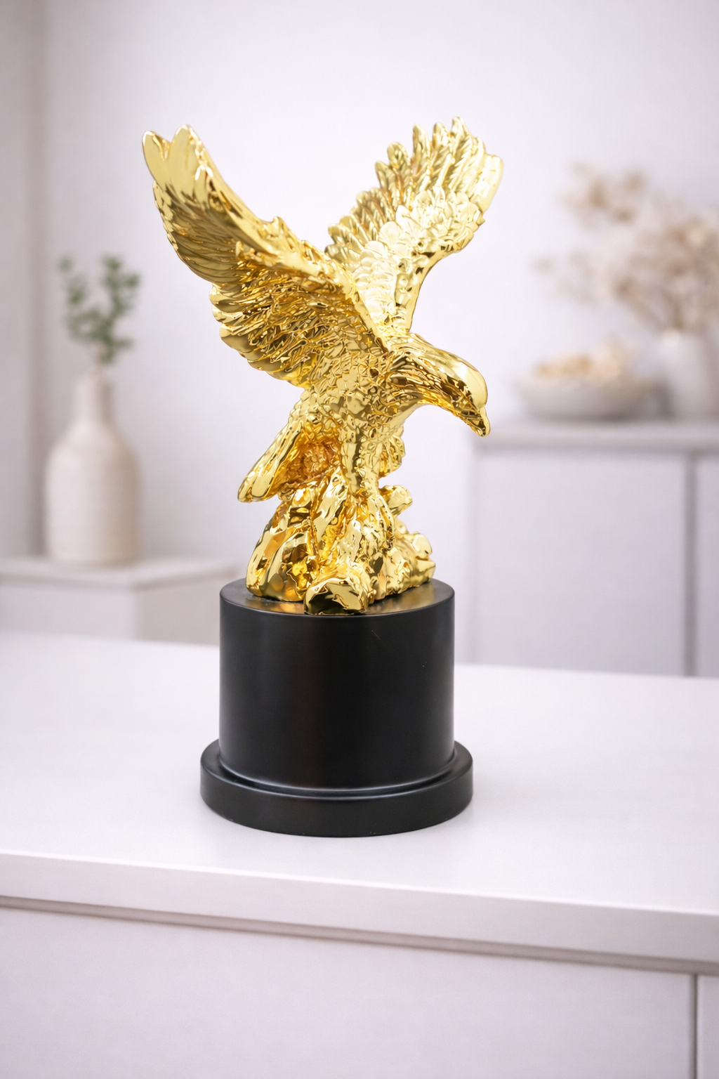 Luxury Golden Eagle Showpiece with Black Base – Symbol of Power & Success