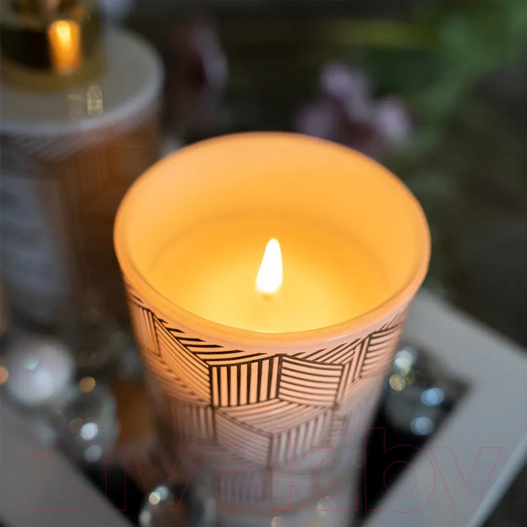 Gardenia Scented Candle Set with Tray