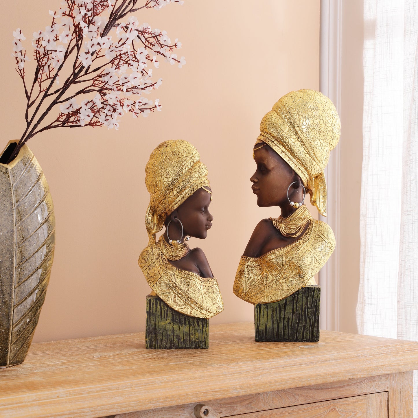 African Women Statue - Set of 2 (Gold)