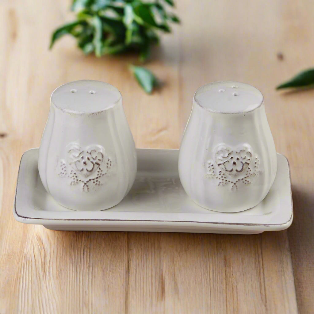 Dining Table Salt And Pepper Set