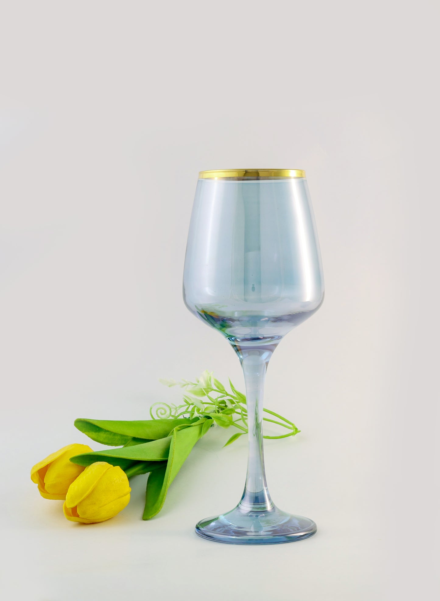 Blue luster wine glass set with gold-lined wooden box