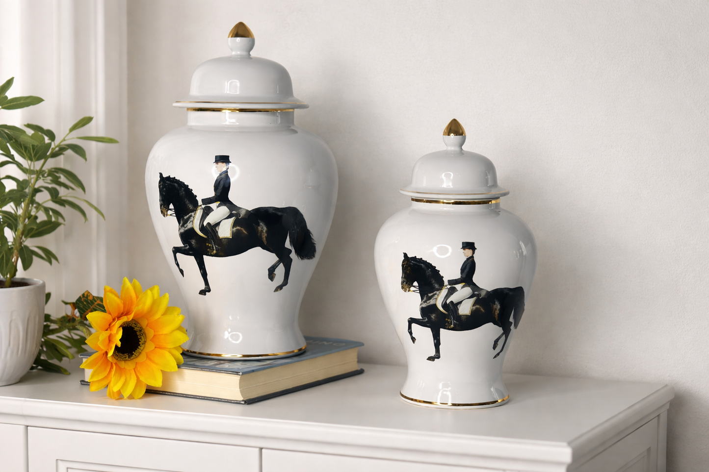 Mirana Decoor Premium Vase for your living room and table decor
best for gift option , vintage style vases