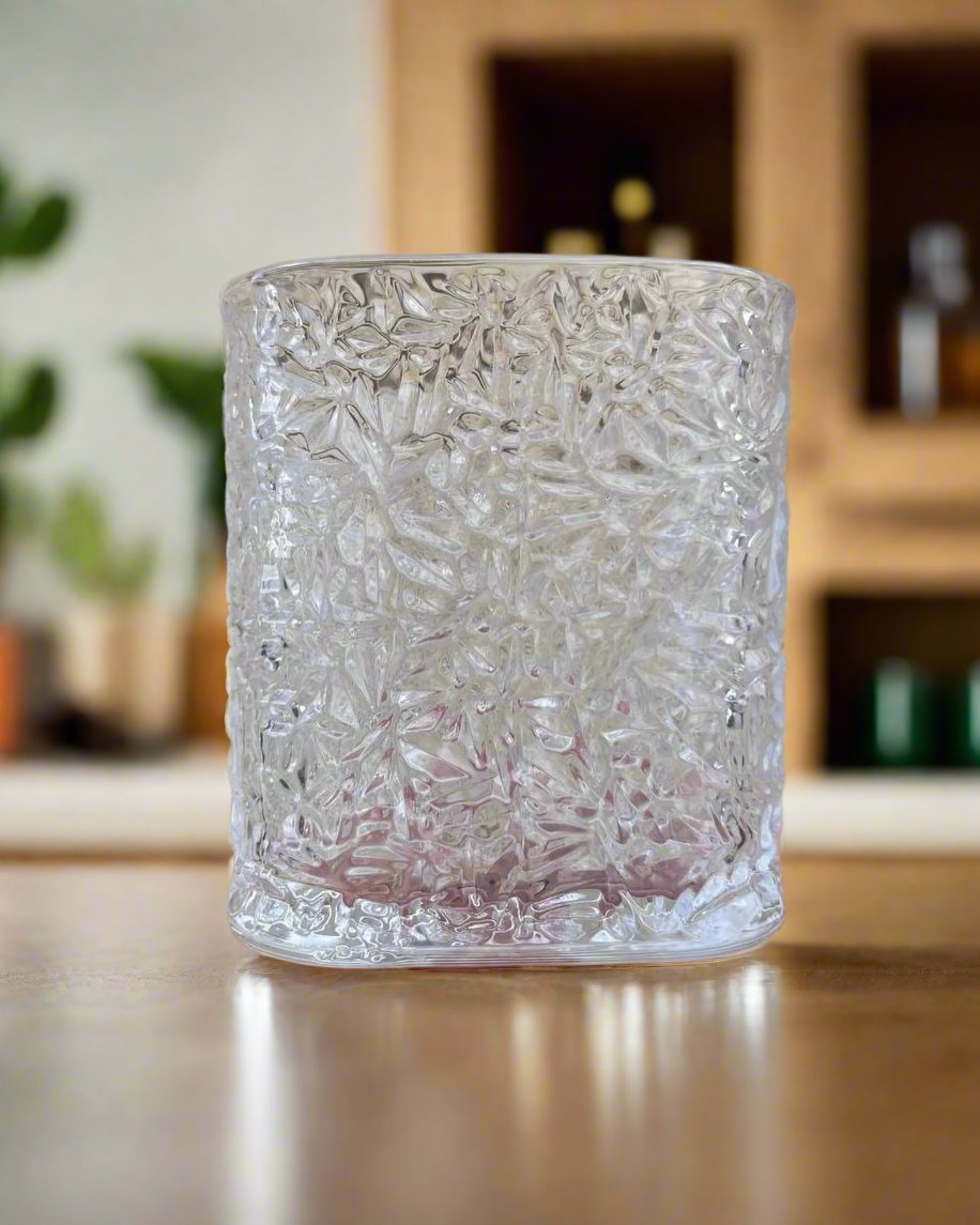Elegant 355ml whiskey tumblers in a set