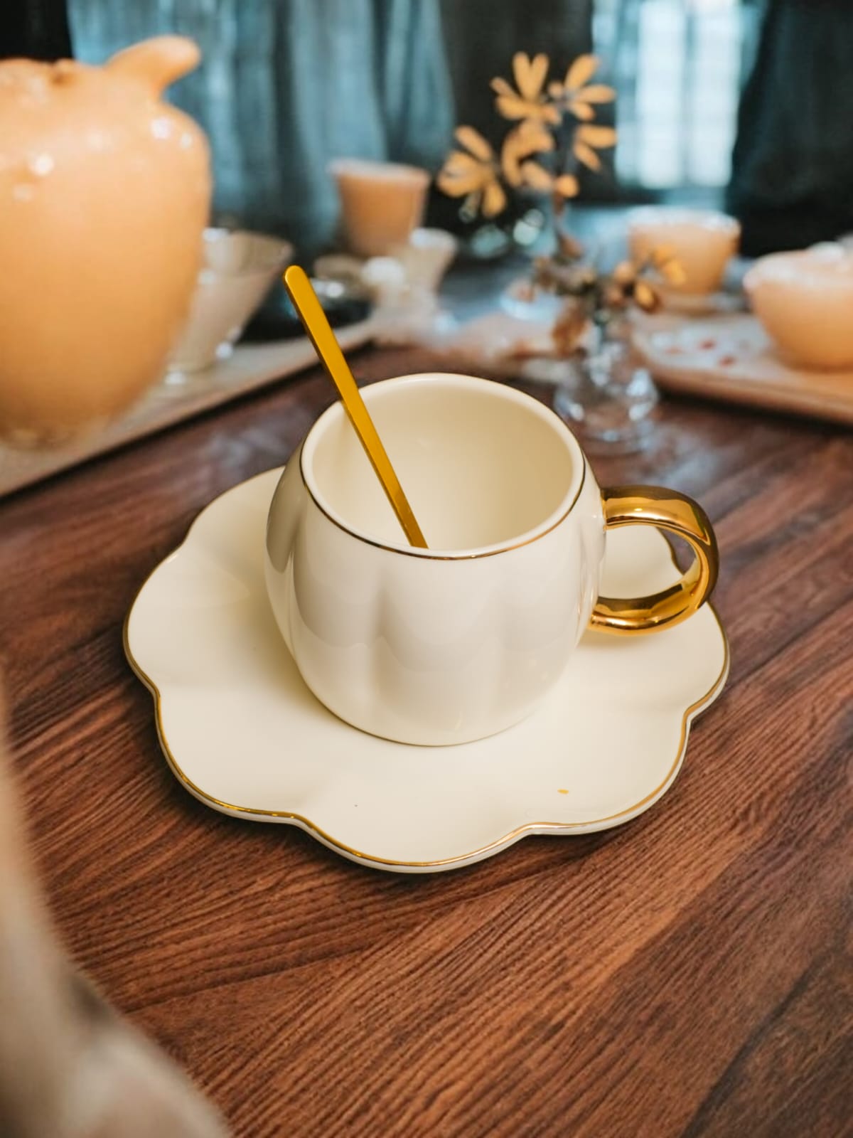 Luxury Cup Set with Golden Handle & Plate