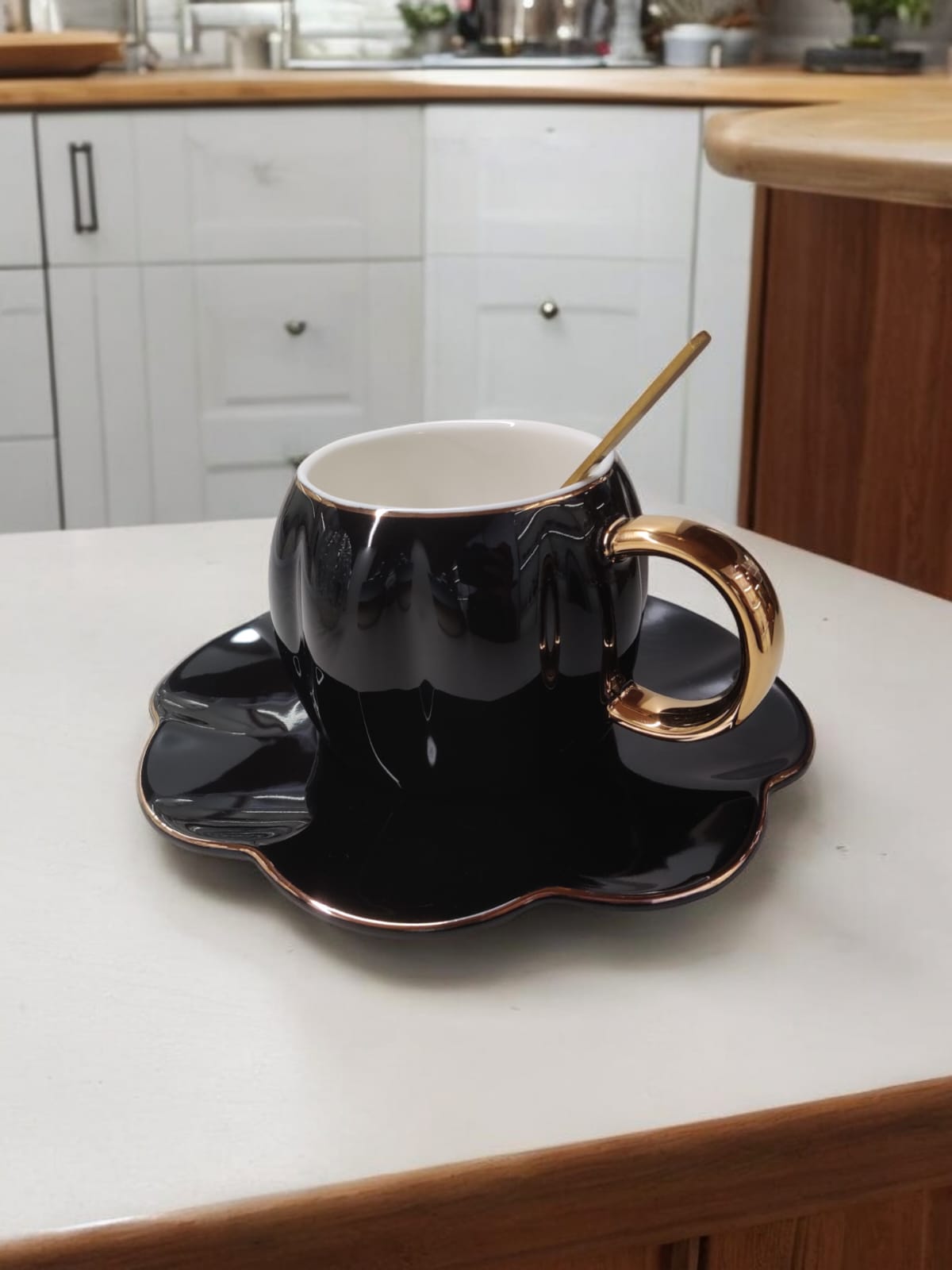 Luxury Cup Set with Golden Handle & Plate