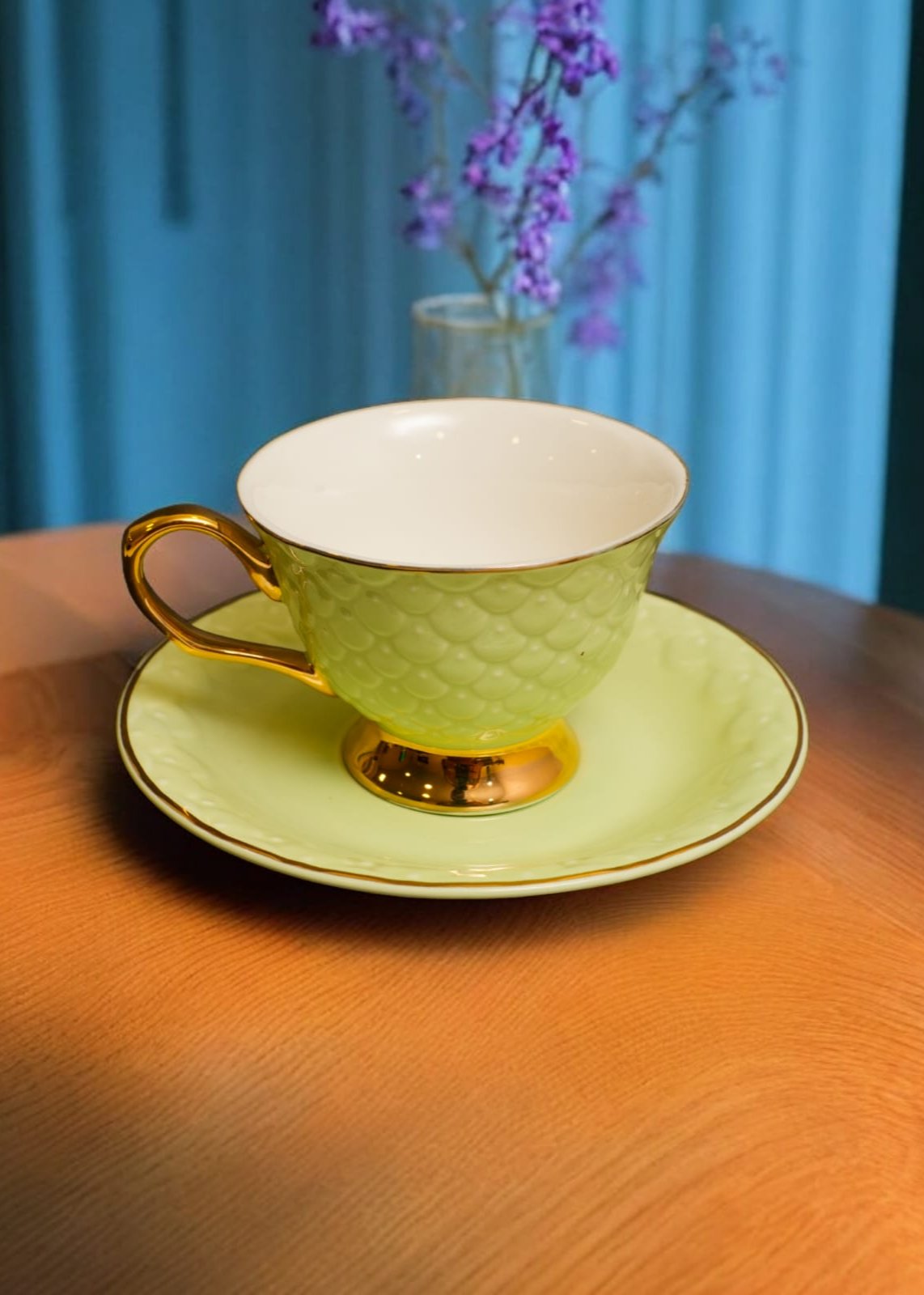 Stylish Green Tea Cup with Gold Handle