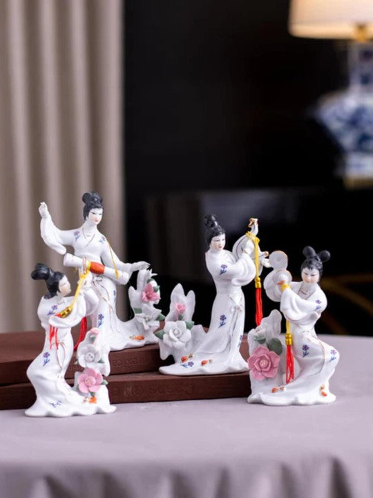 TheDECORKART White & Black Ceramic Showpiece