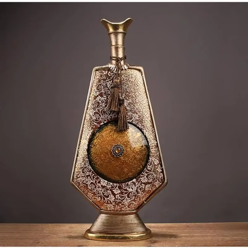 European-Style Gold Ceramic Vase