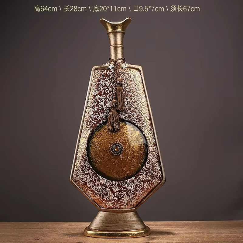 European-Style Gold Ceramic Vase
