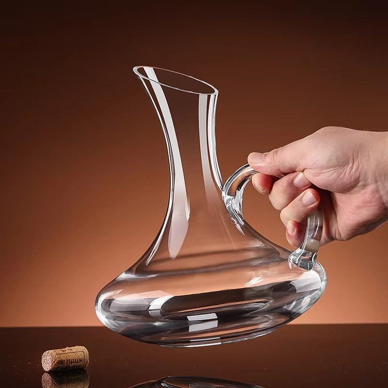 Lead-Free Crystal Wine Decanter for Red & White Wines