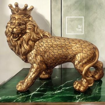 Crowned Lion King Statue