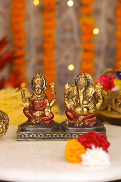 Divine Lakshmi Ganesh Idol Set
