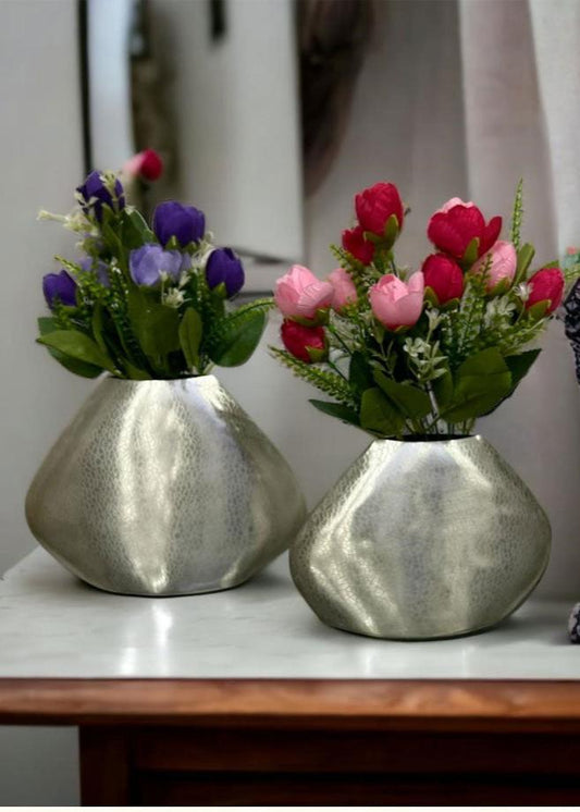 Geo Vase With a Bright Nickel Crinkle Pattern Finish