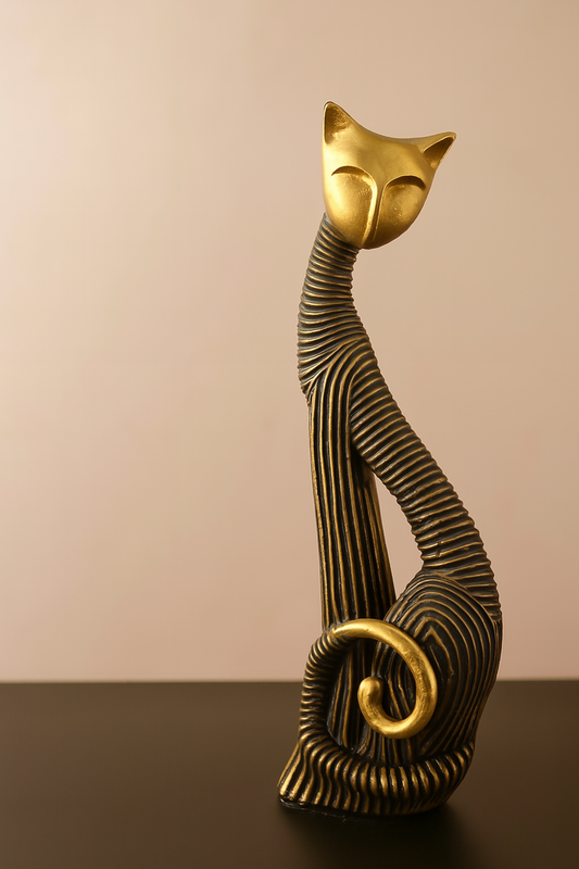 Abstract Cat Sculptures – Modern Art Decor