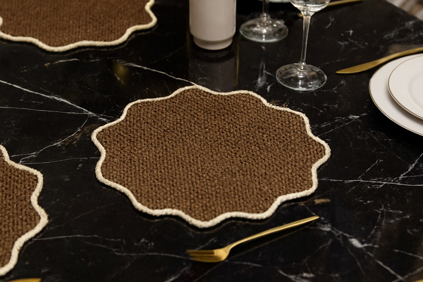 Bamboo Hexa Round Table Mats – 40cm (Set of 6)