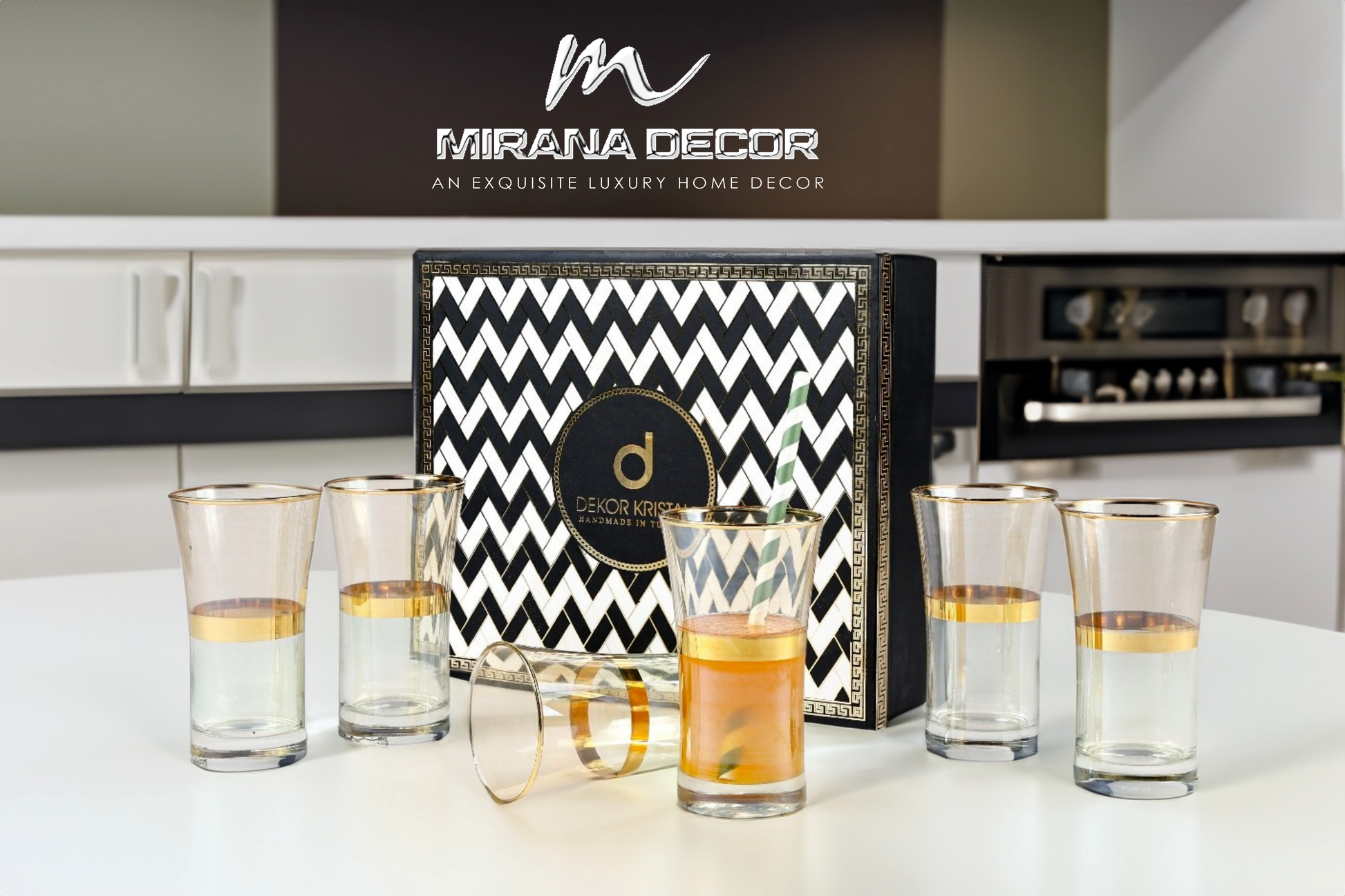 Set of six 300ml green juice glasses with gold detail