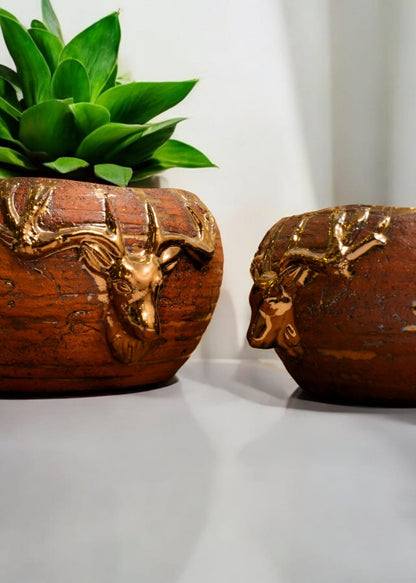 Rustic Deer Embossed Planter Set