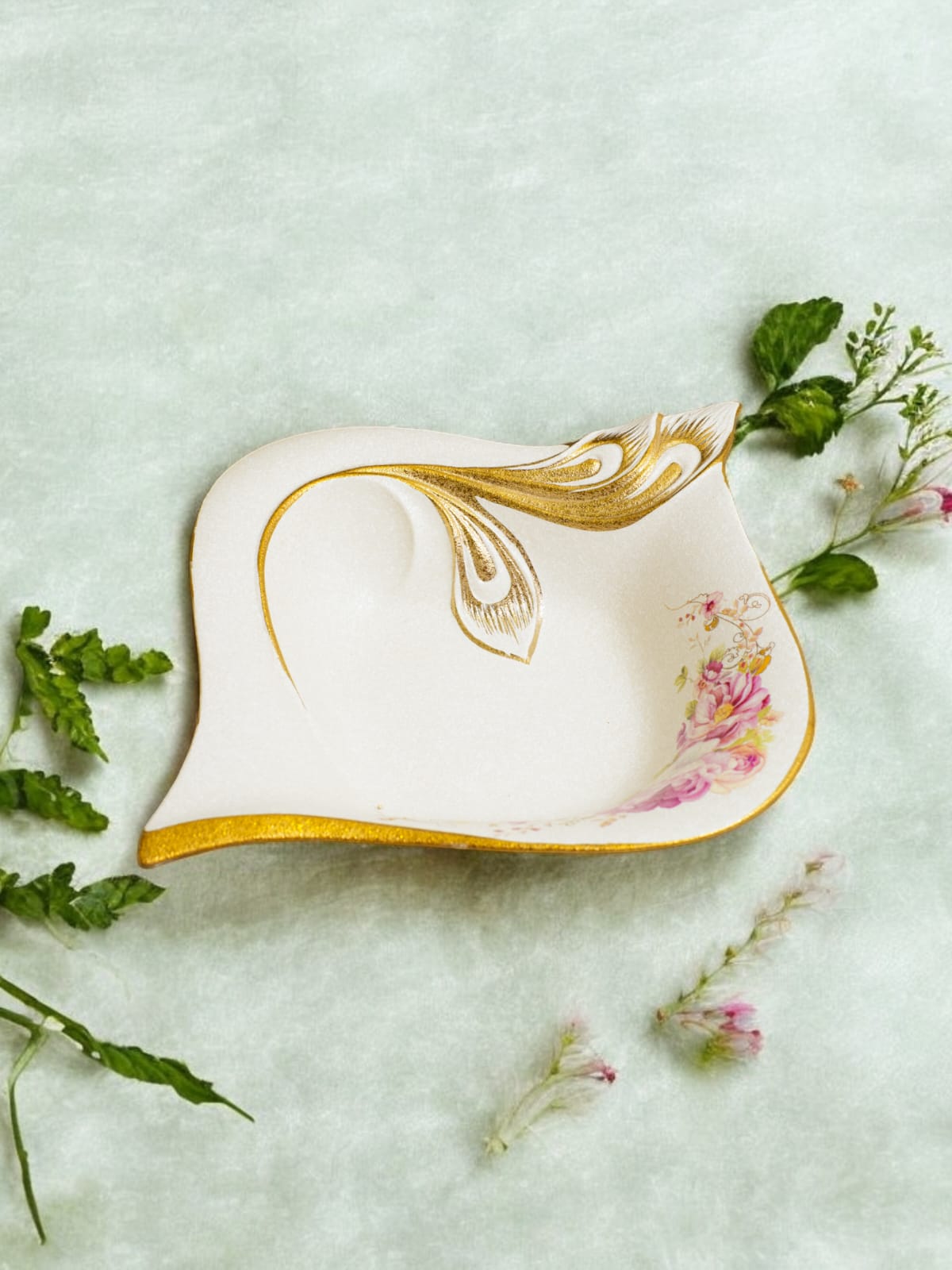 Elegant Floral Embossed Decorative Bowl Set