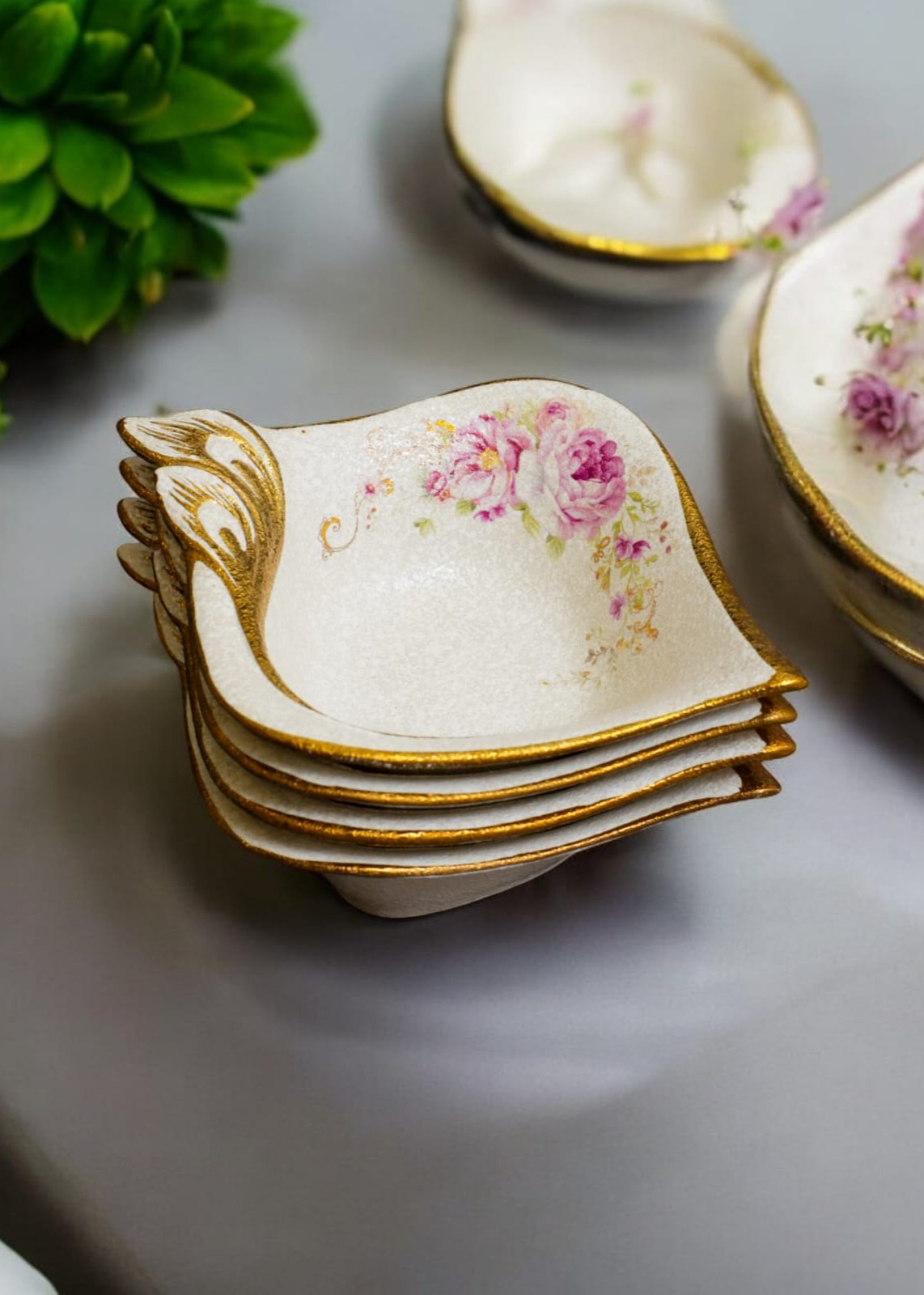 Elegant Floral Embossed Decorative Bowl Set