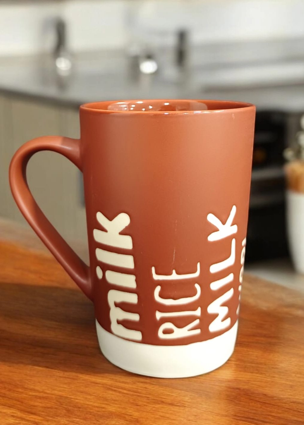 Stylish Coffee & Beverage Mugs