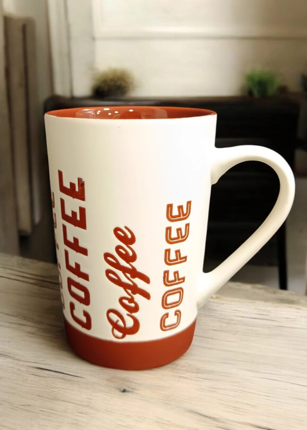 Stylish Coffee & Beverage Mugs