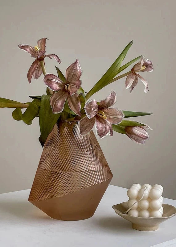 BRONZE GEO VASE – MODERN ARTISANAL BEAUTY