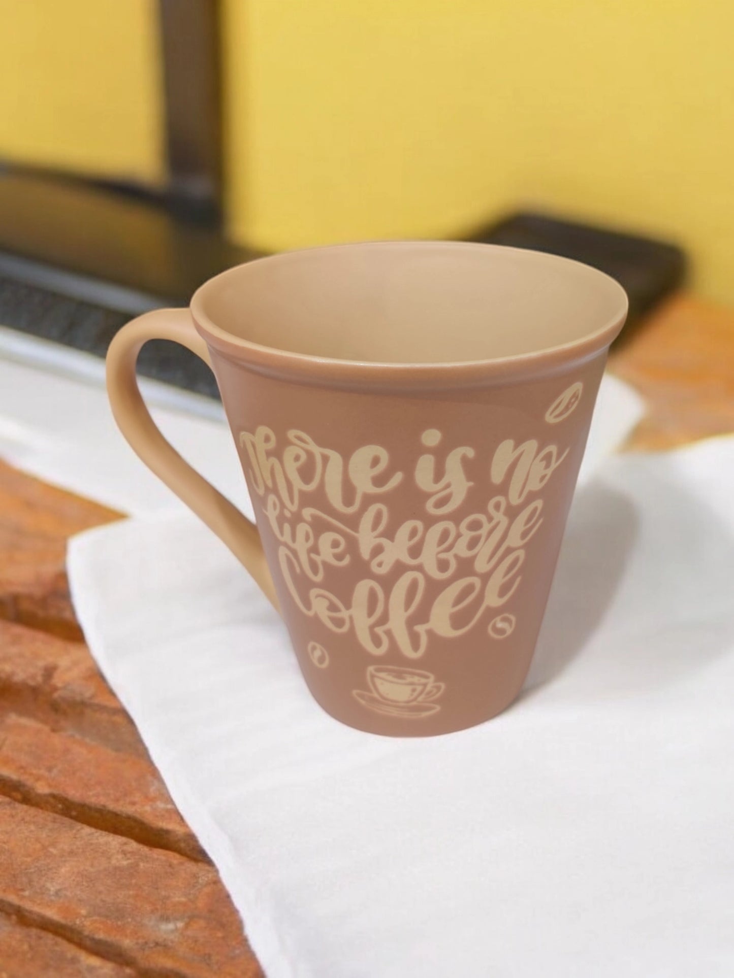 Stylish Coffee & Beverage Mugs