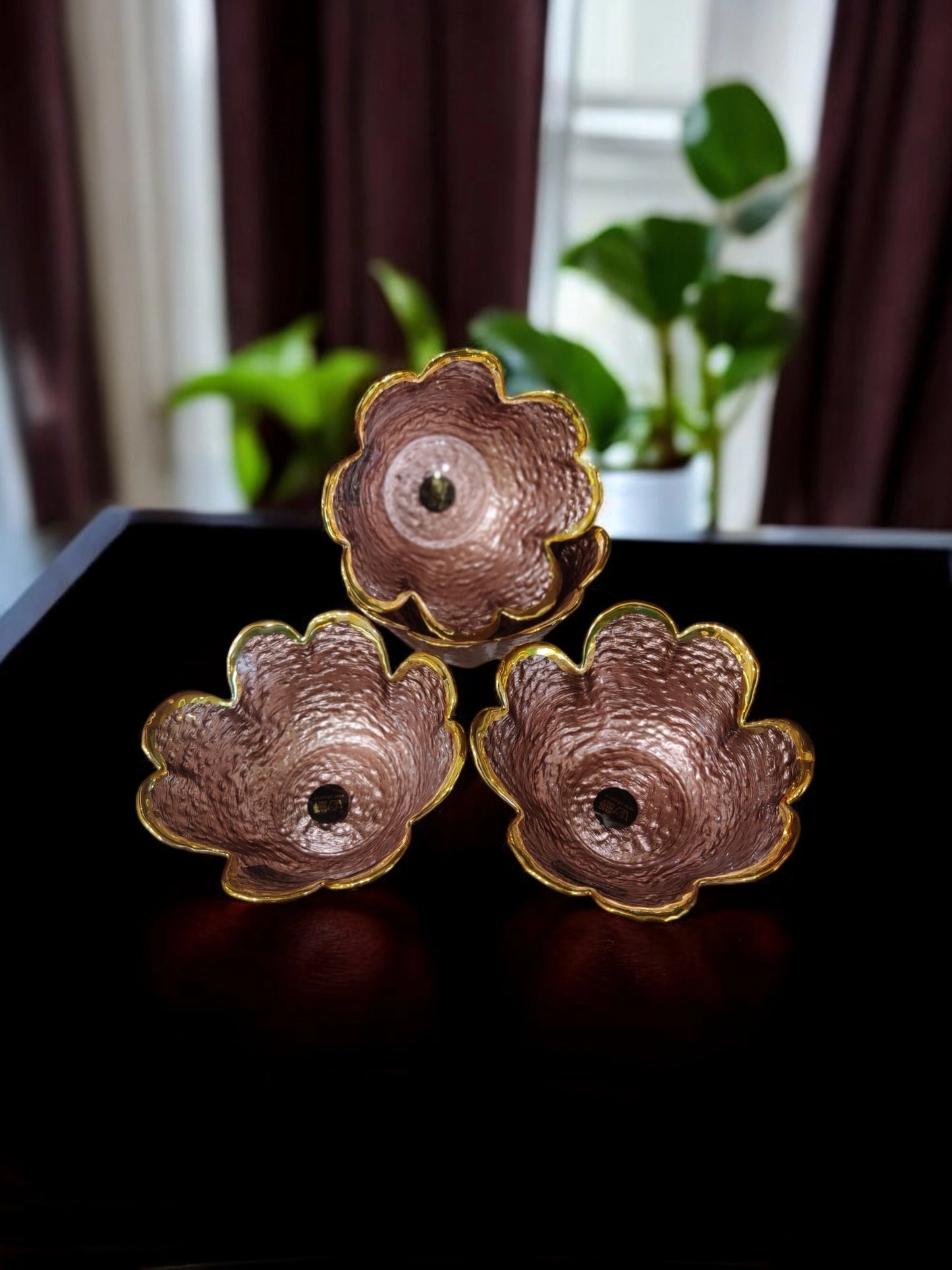 Luxury Gold Flower-Shaped Bowl Set – 4 Pieces