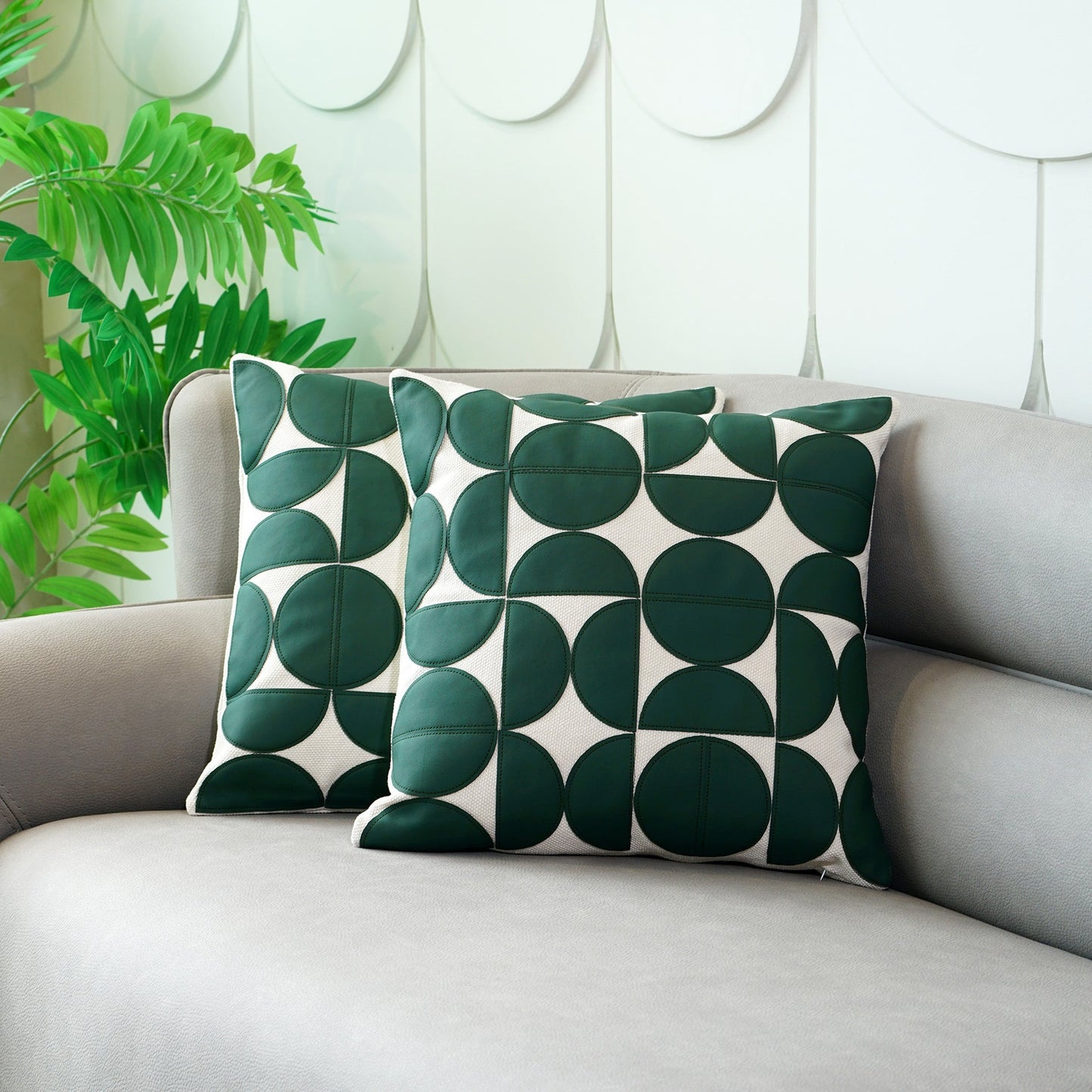 Premium Geometric Leather-Appliqué Cushion Collection – Modern Circle Motif