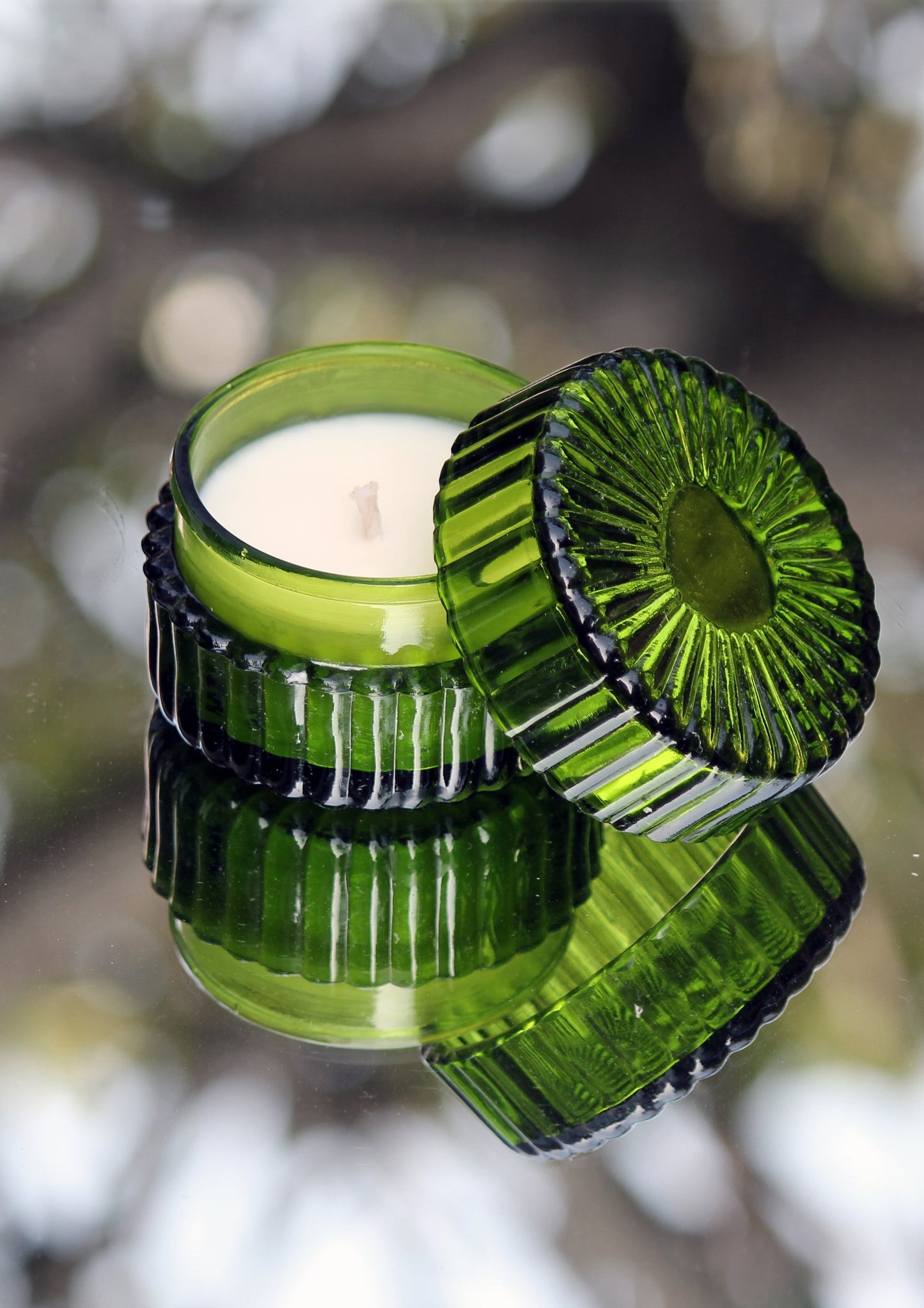 Luxury Glass Jar Scented Candle with Lid – Elegant Home Décor & Gifting