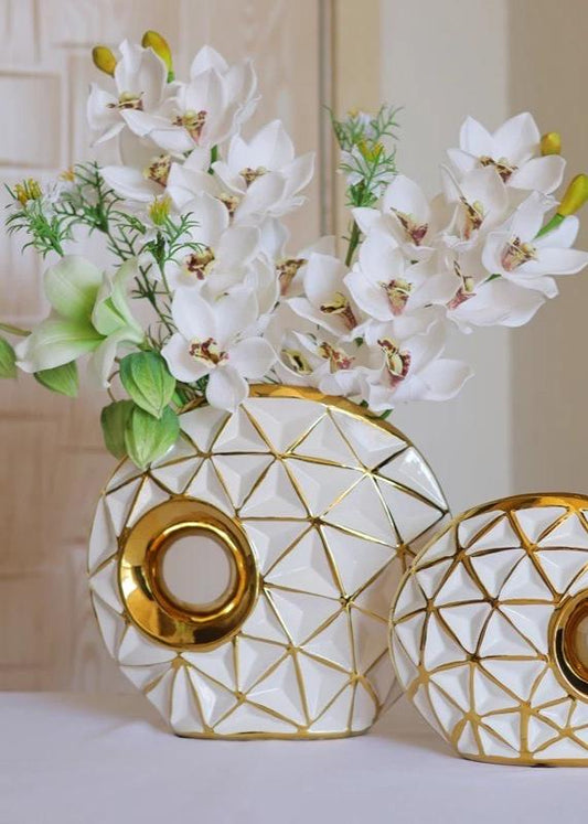 🎁 GEOMETRIC GOLD ACCENT VASE (Discount)